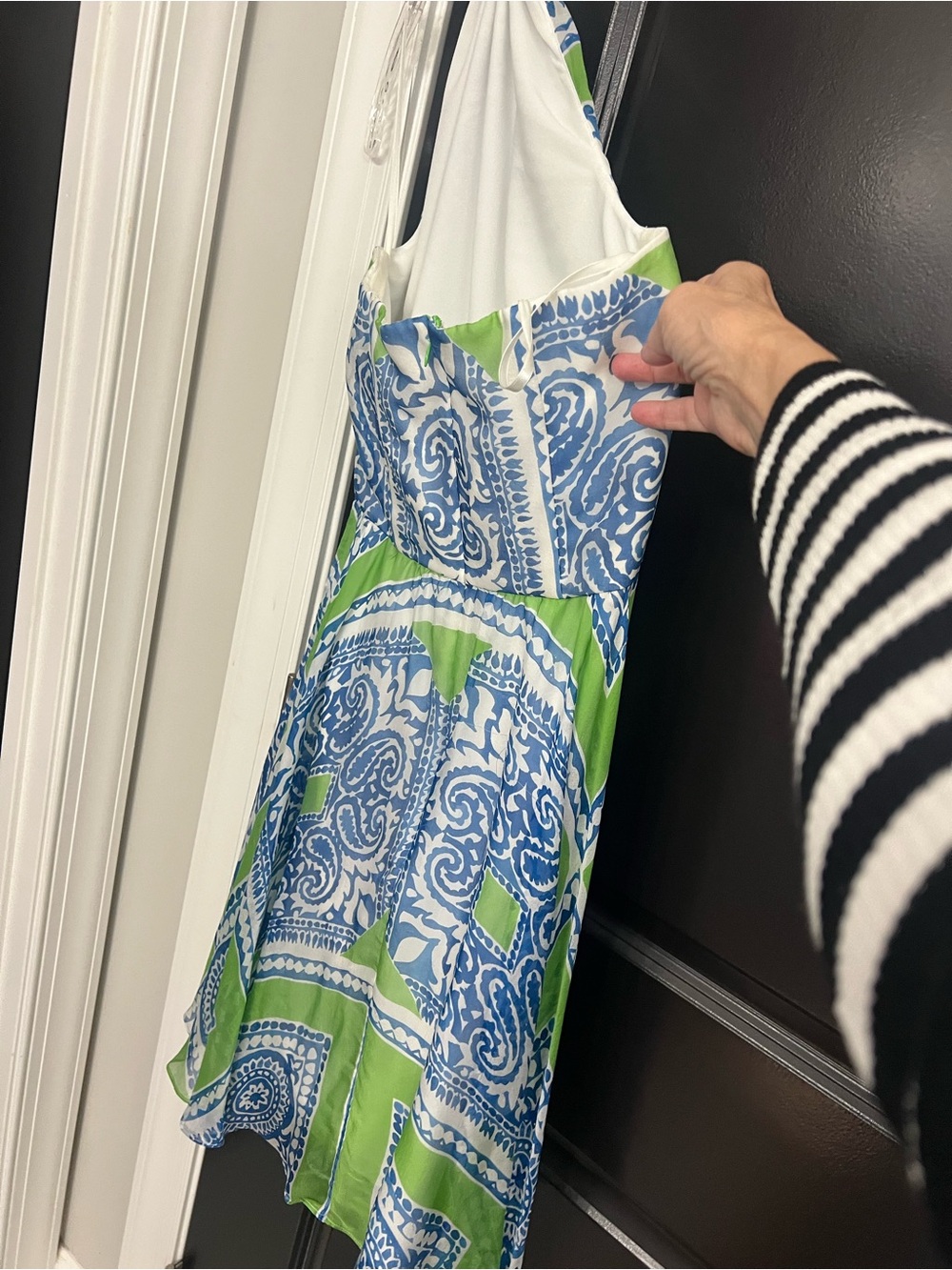 Vineyard Vines White Dress with Blue & Green Accents - Picture 2 of 3